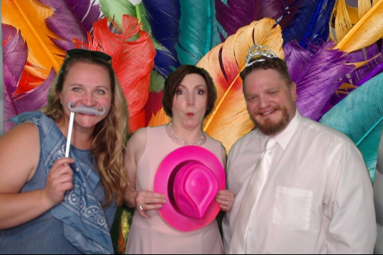 Dave and Kristi's Vow Renewal | View more photos from the event at gallery.photoboothbillings.com/u/PhotoBoothBillings/Dave-and-Kristis-Vow-Renewal